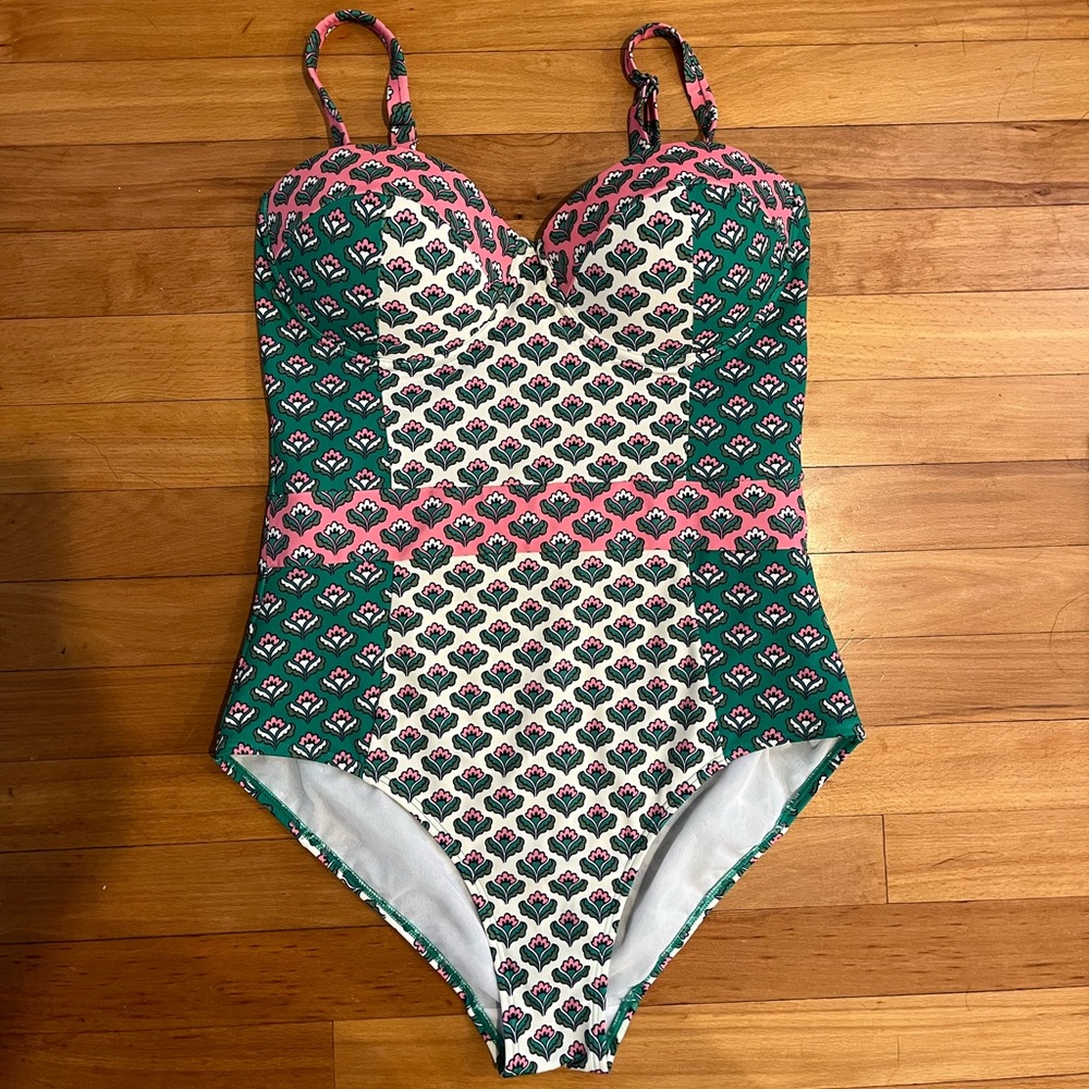 Boden Sweetheart One Piece - size 34D
